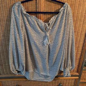 Max Studio NWT off shoulder top